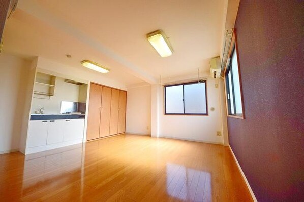 レジナス蕨の物件内観写真